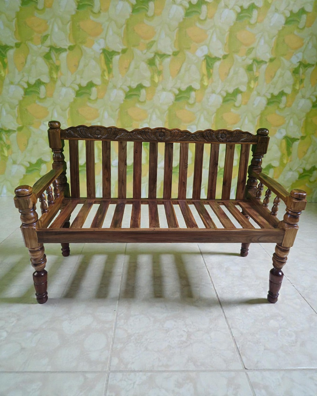 Wooden_Sofa